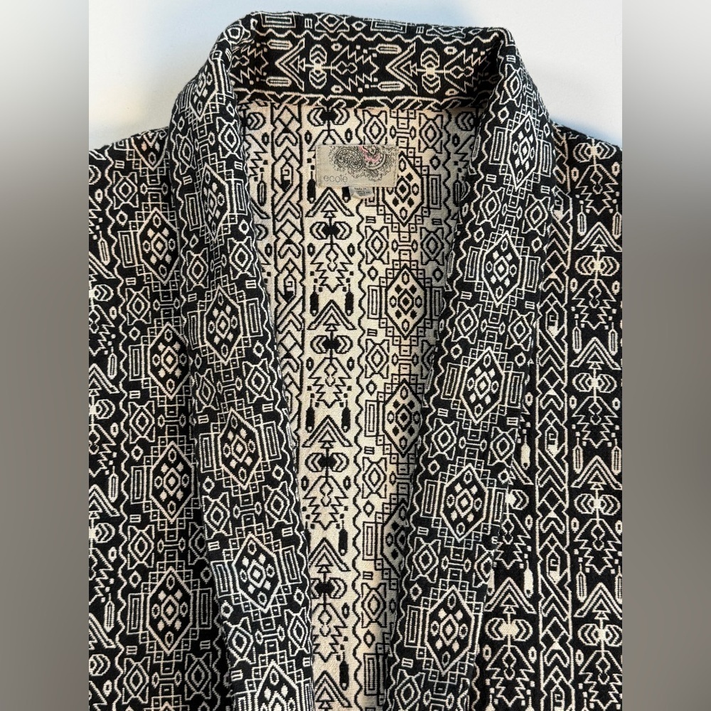 Ecoté Cropped Boxy Brocade Swing Jacket Small EUC - Picture 2 of 11